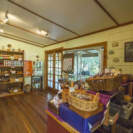Wisteria Cottage Wyberba Bagian luar foto
