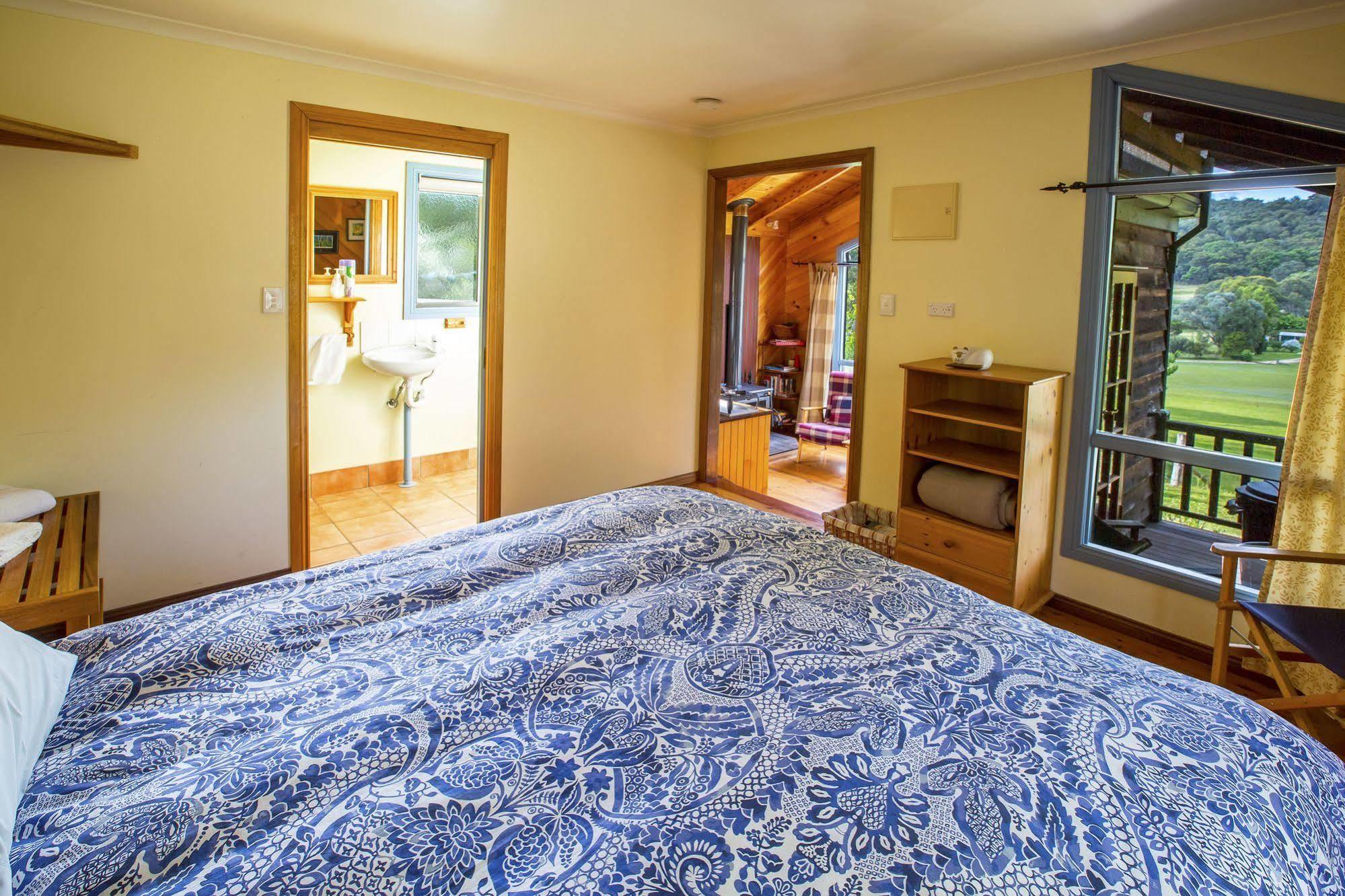 Wisteria Cottage Wyberba Bagian luar foto